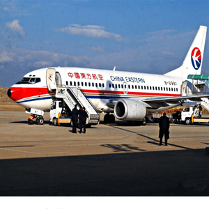 温州龙湾机场快递航空快运业稳步发展的原因是什么？